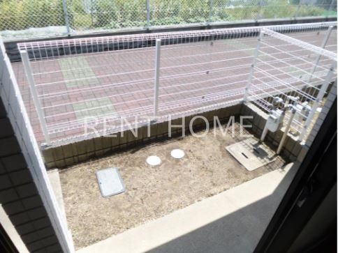 バルコニー　庭