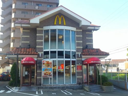 飲食店　マクドナルド 中央大通り長田店（飲食店）まで230m