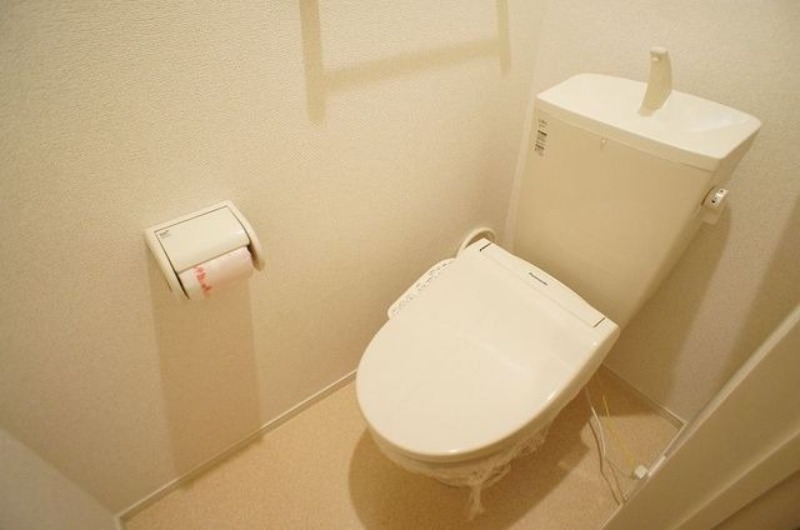 トイレ　図面と現状に相違がある場合には現状を優先