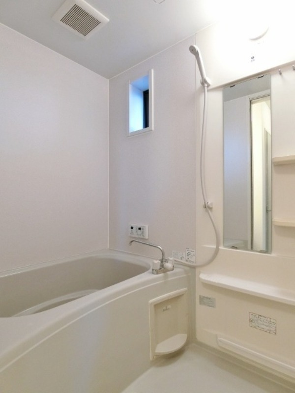 バス・シャワールーム　図面と現状に相違がある場合には現状を優先