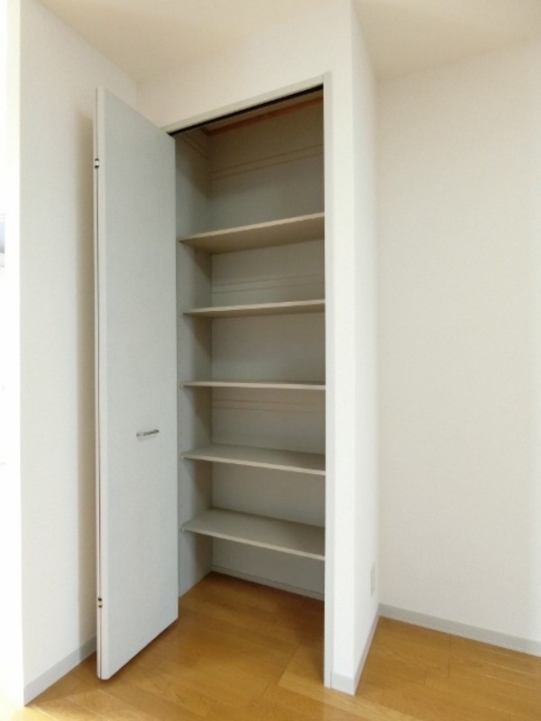 収納　図面と現状に相違がある場合には現状を優先