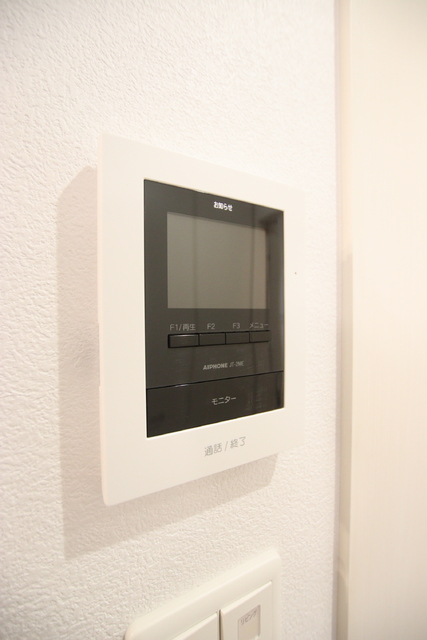 セキュリティ　★安心のモニタ付きインターホン★