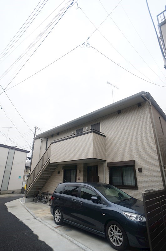 建物外観　落ち着いた雰囲気の洗練された外観