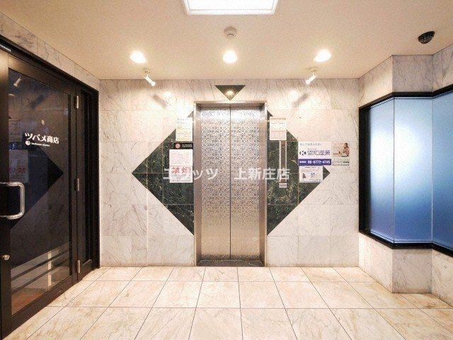 ロビー　エントランス