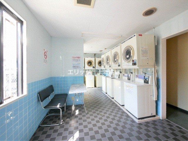 その他　エントランス