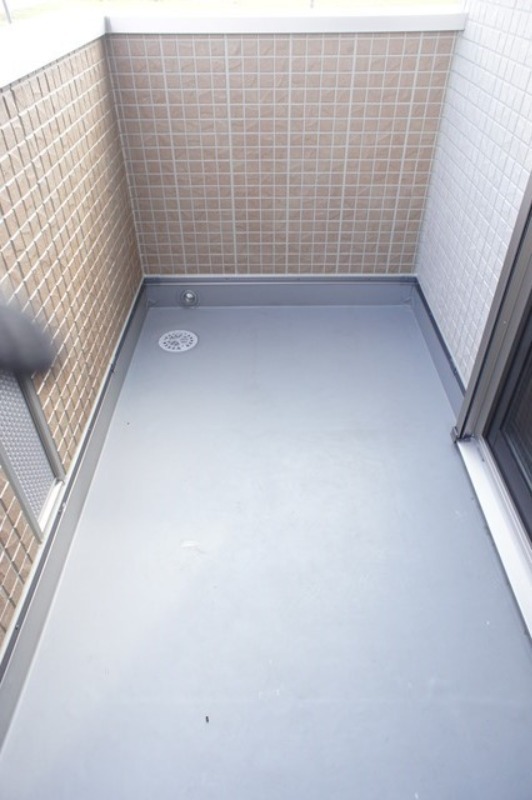 バルコニー　図面と現状に相違がある場合には現状を優先