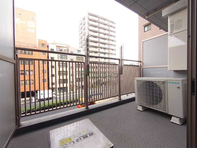 バルコニー　別部屋引用