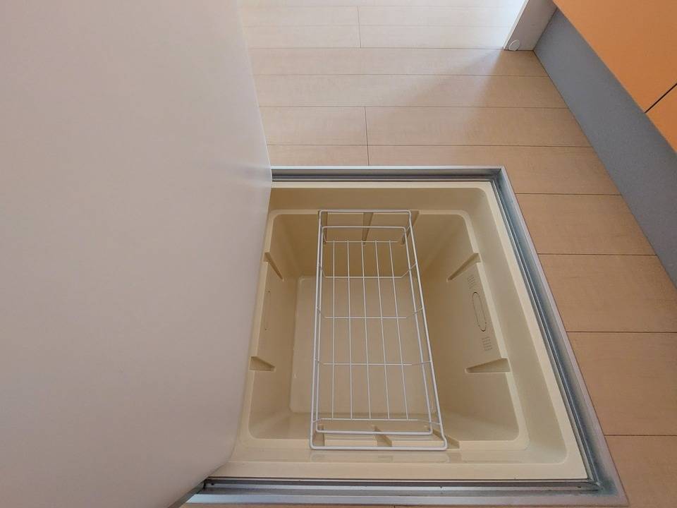 収納　床下収納