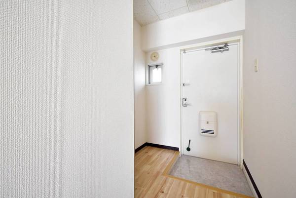 玄関　ビレッジハウスの同一物件・同一タイプの間取りの写真です