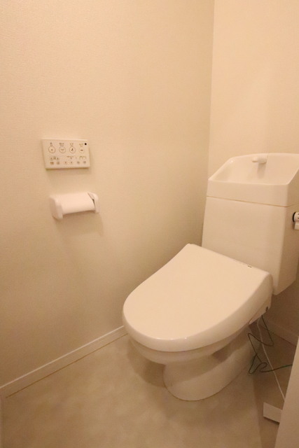 トイレ　※別室参考写真