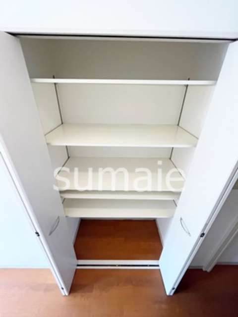 収納　物入れです