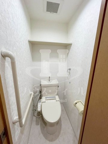 トイレ　清潔感のあるトイレです