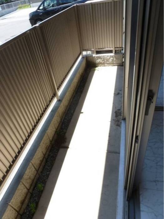 バルコニー　図面と現状に相違がある場合には現状を優先