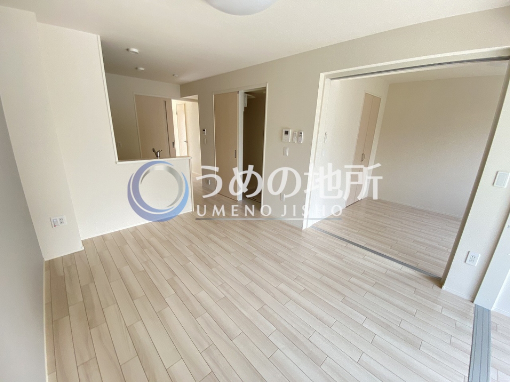 居室・リビング　リビング