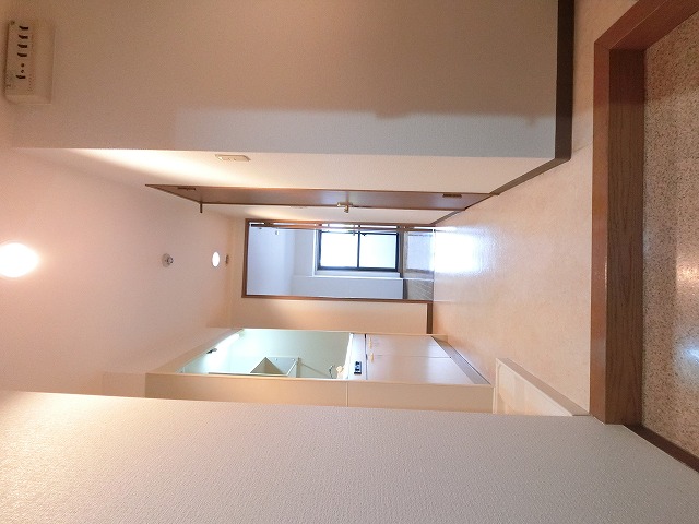 玄関　※室内は現況を優先します