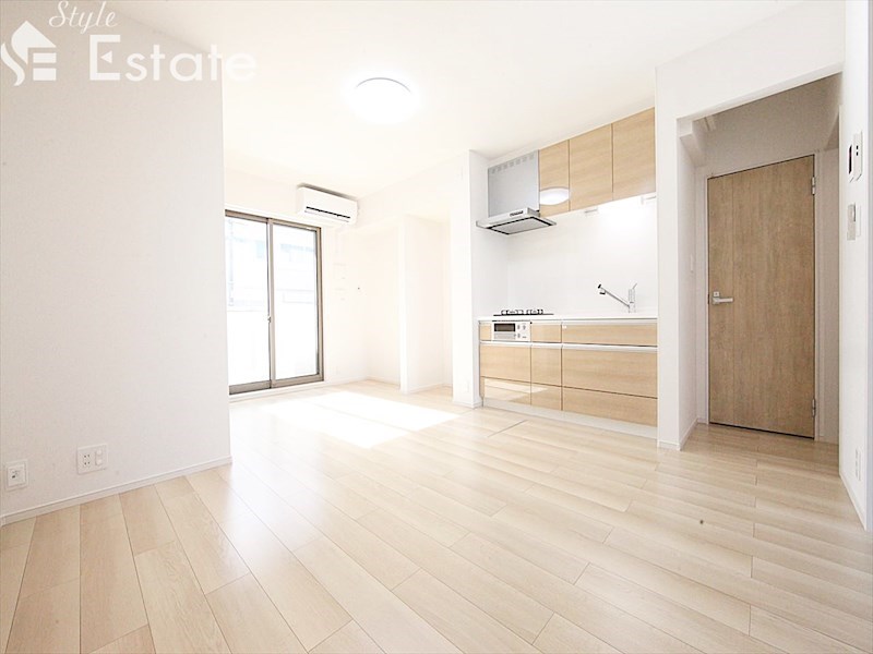 居室・リビング　内装