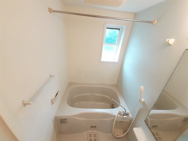 バス・シャワールーム　日々の暮らしに欠かせないお風呂です