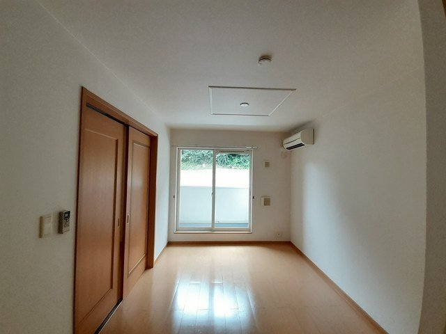 居室・リビング　使いやすい居間です