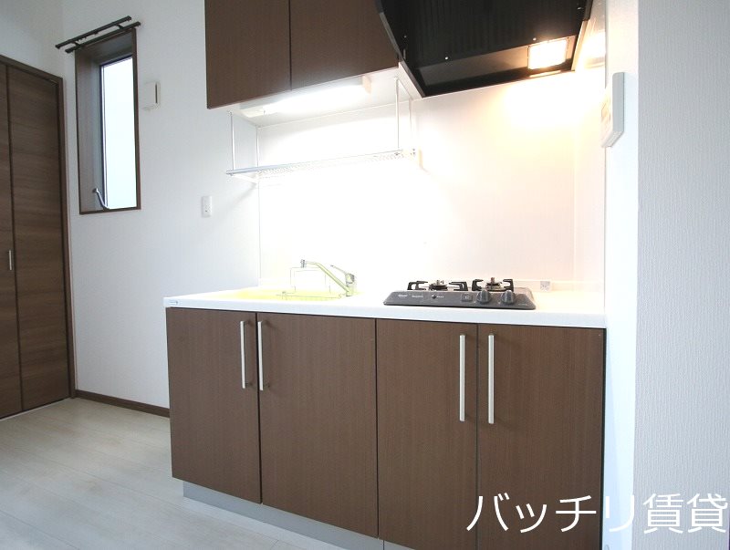 キッチン　同型イメージの為、現状を優先致します