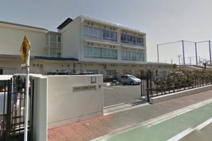 中学校　日野第一中学校（中学校）まで676m