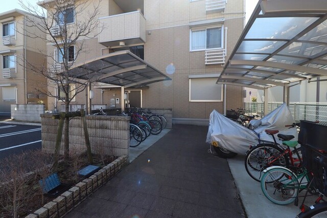 駐車場　駐輪場