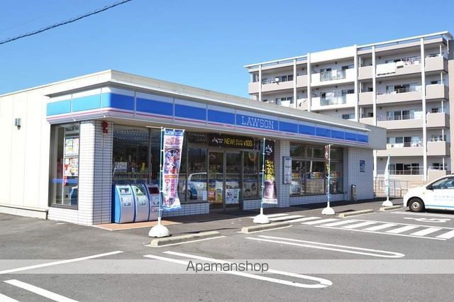 コンビニ　ローソン千丁（コンビニ）まで556m