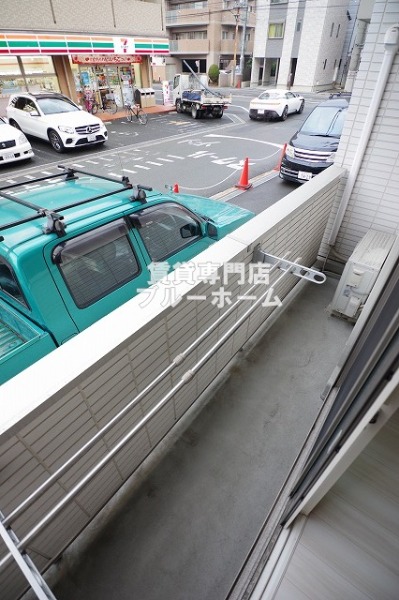 バルコニー　南向きバルコニー！