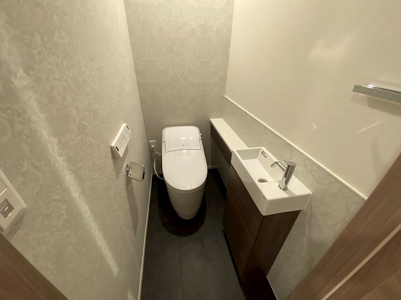 トイレ　イメージ