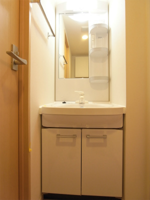 洗面設備　忙しい朝には欠かせない洗面所です