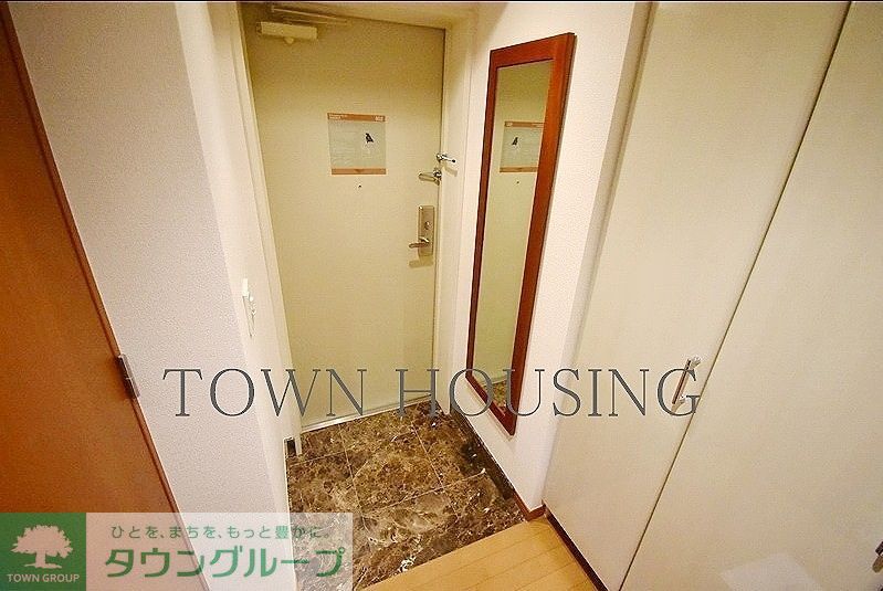 玄関　お問合せは(株)タウンハウジングレジデンス事業部　赤坂店・…