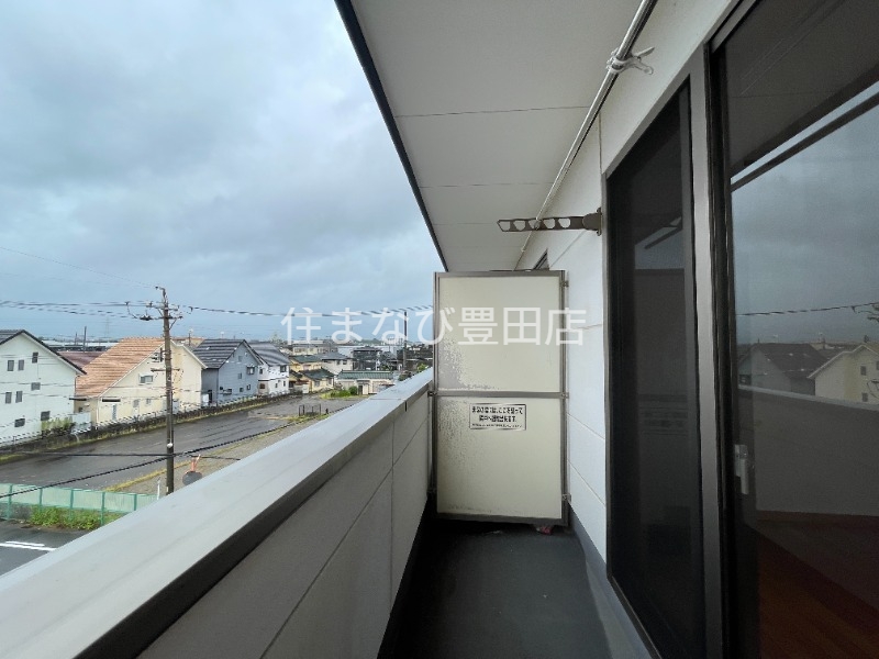 バルコニー　同型別部屋写真