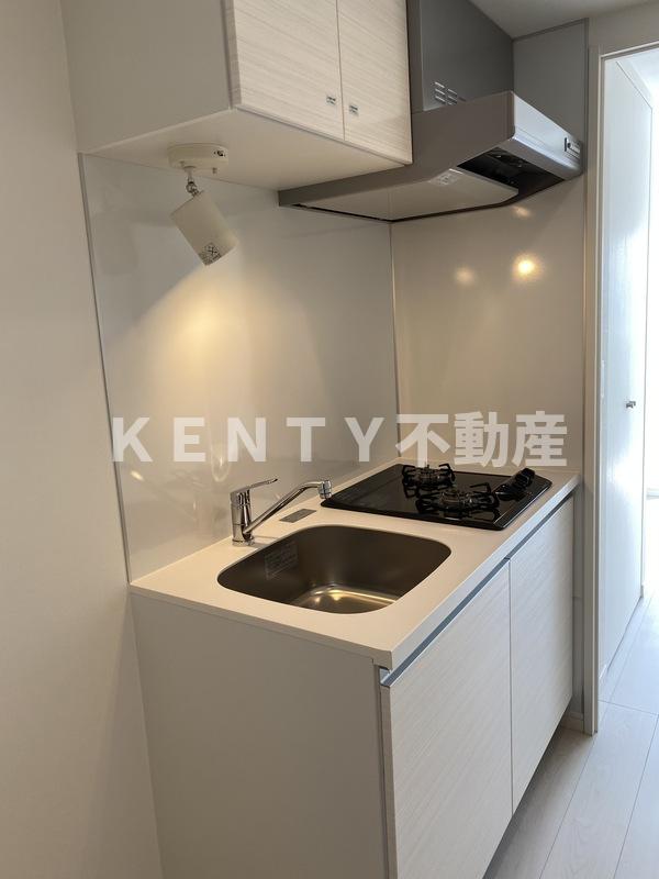 キッチン　コンパクトなキッチンで掃除もラクラク