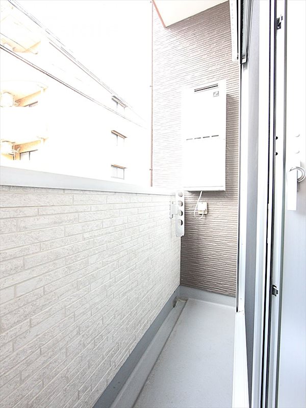 バルコニー　ベランダ