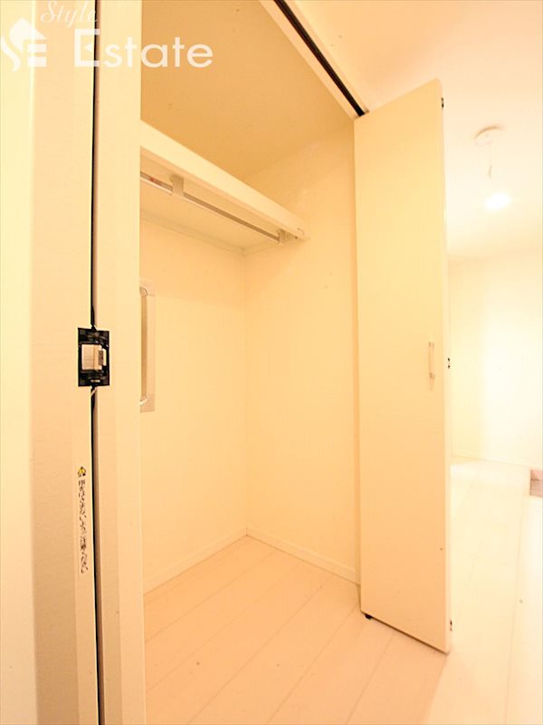 収納　クローゼット