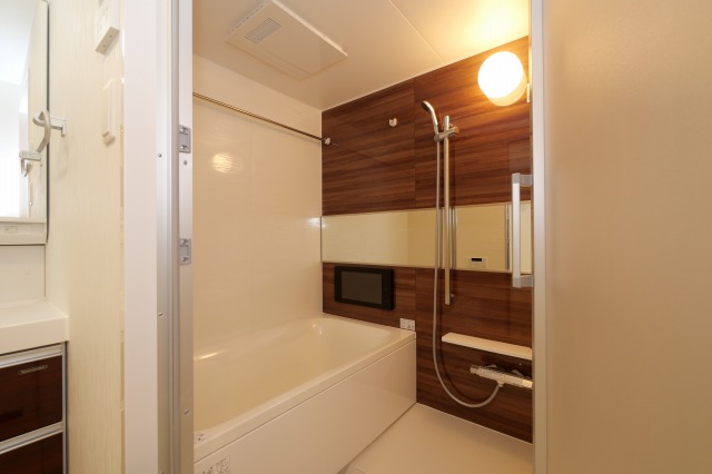 バス・シャワールーム　きれいなお風呂です