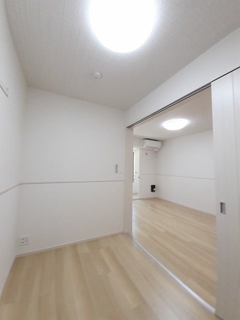 その他部屋・スペース　収納付きの洋室です