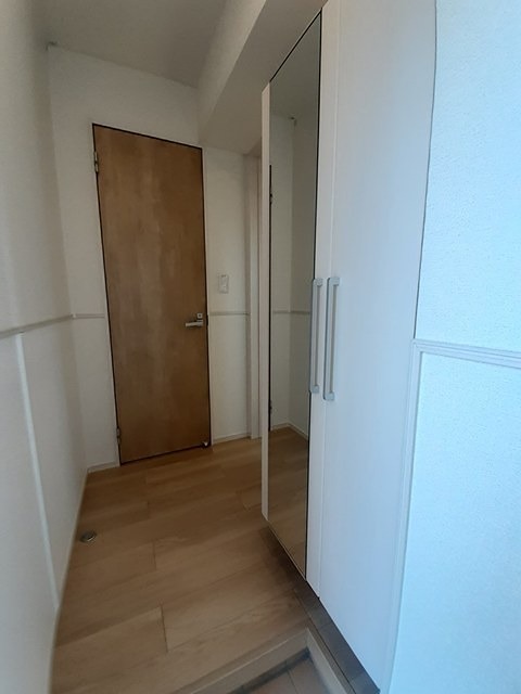 玄関　シューズボックス完備です。