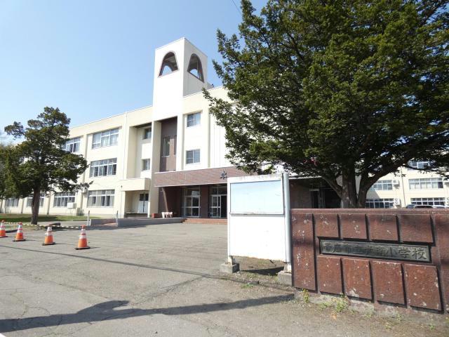 小学校　帯広市立光南小学校（小学校）まで495m