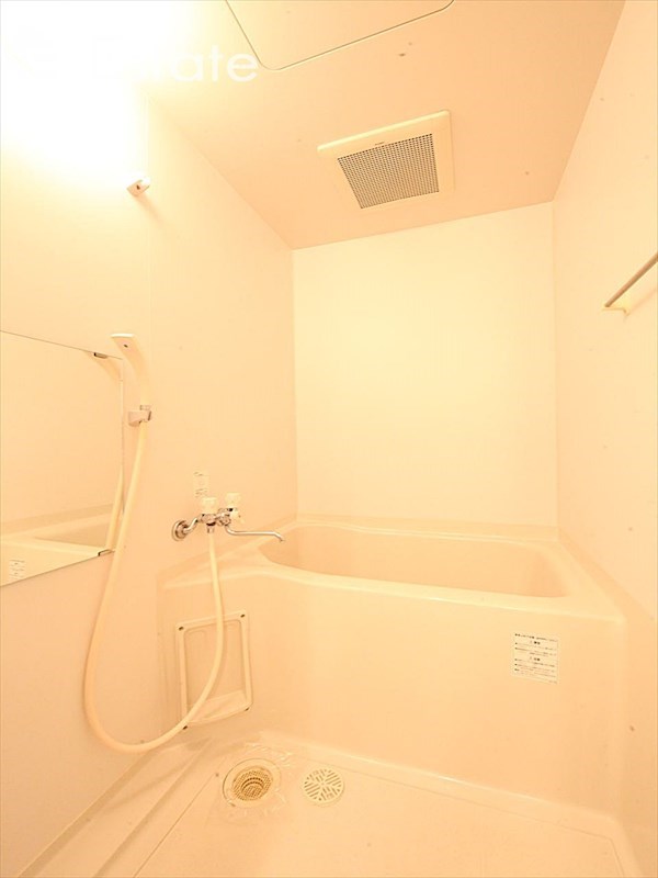 バス・シャワールーム　バスルーム