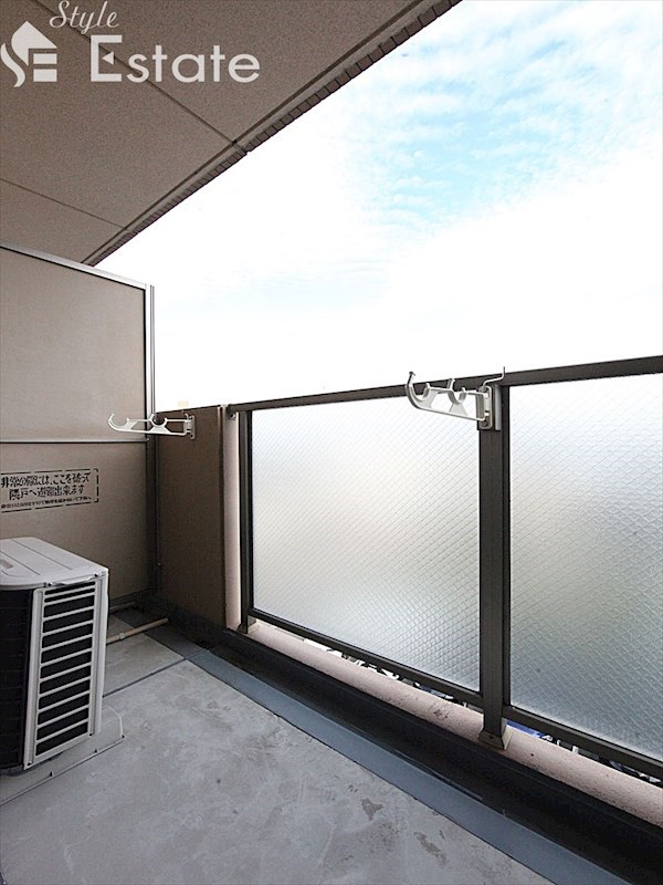 バルコニー　バルコニー