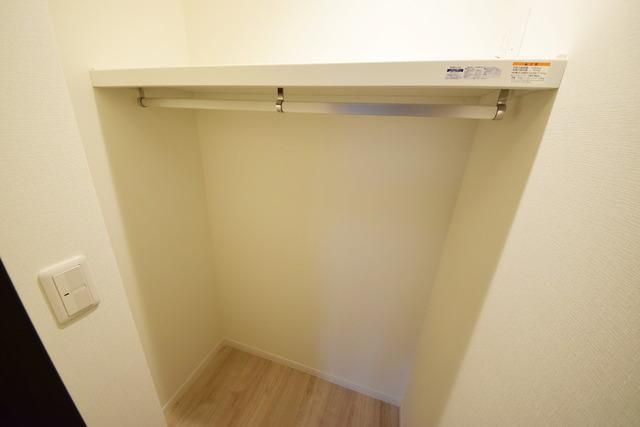 その他設備　★収納は便利なウォークインクローゼット付★