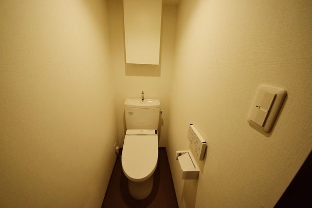 トイレ　★嬉しい設備のウォシュレット付です★