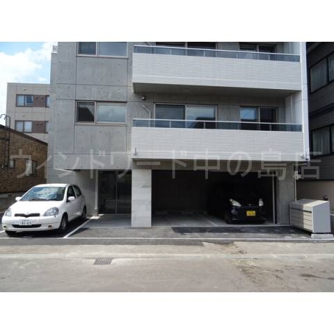 駐車場　詳細は、ウィンドワード中の島店までご相談下さい。