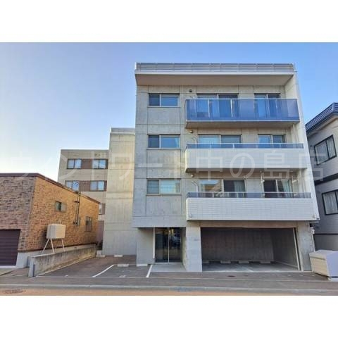 建物外観　詳細は、ウィンドワード中の島店までご相談下さい。