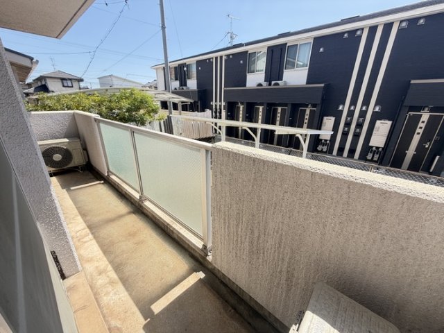 バルコニー　落ち着いた時間を過ごせるバルコニーです