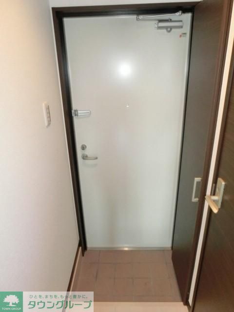 玄関　お問合せはタウンハウジングまで！※現地待合わせ相談可能