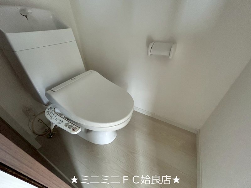 トイレ　※同タイプ
