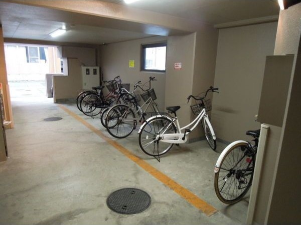 その他共有部分　駐輪場