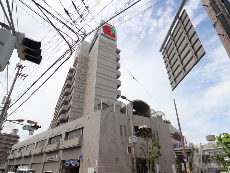 建物外観　駅直結・１階商業施設です