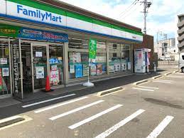 コンビニ　ファミリーマート 福岡元岡店（コンビニ）まで67m